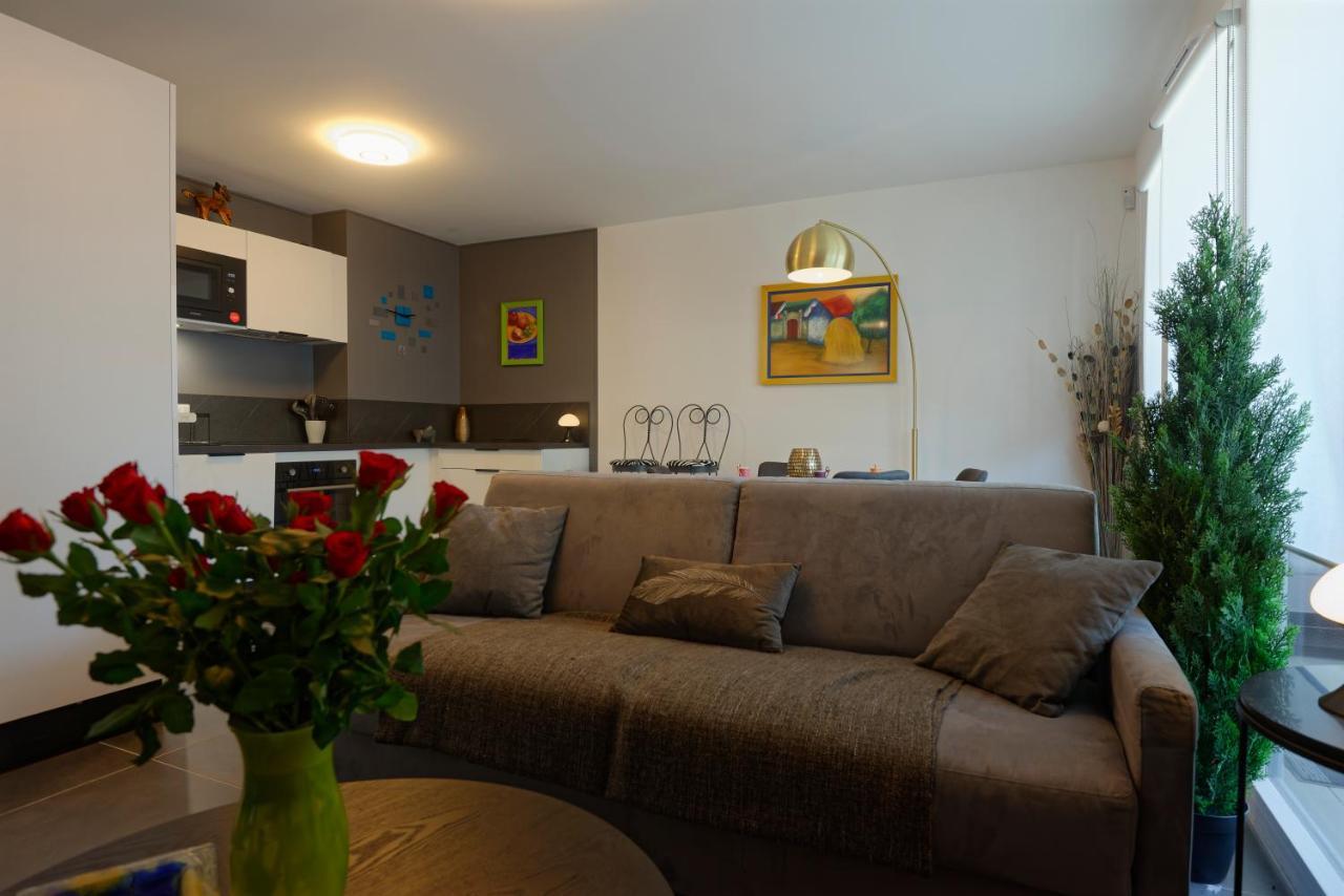 Lake Home Annecy Bagian luar foto
